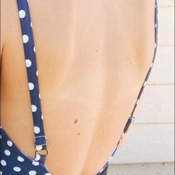 Polka Dot One piece Bathing-suit - Picture 4 of 4